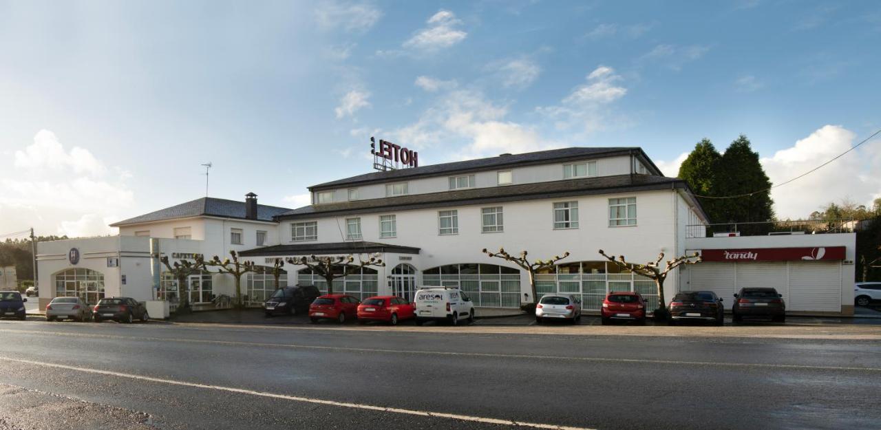 Hotel Barreiro Leira Buitenkant foto